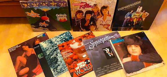 LP-levyjä Baccara Art of Noise The Real People Bay City Rollers yms