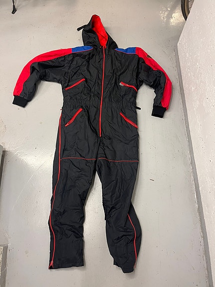 Sasta vintage kelkkahaalari / ulkoilupuku – retro erävaate