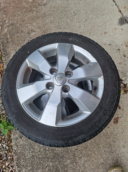 Toyota aluuminivanteet 14"