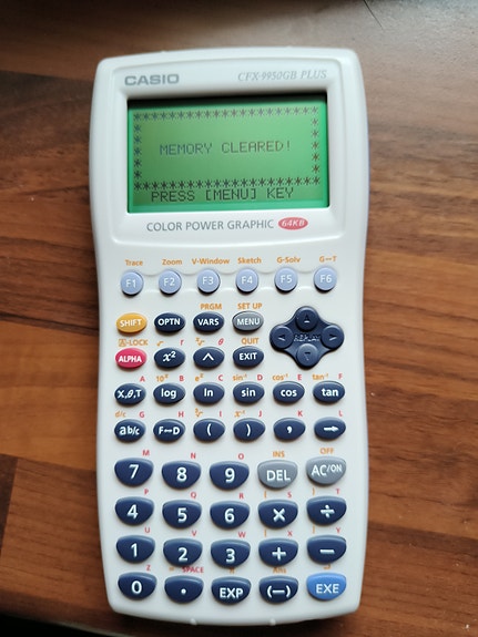 Casio CFX-9950GB Plus graafinen laskin