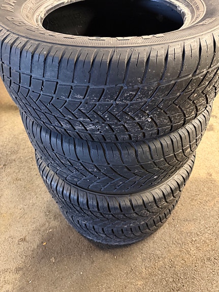 Kesärenkaat 235/60R15 Maxxis