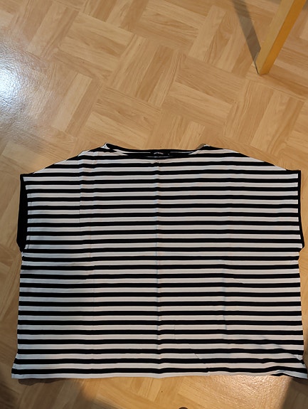 Marimekko raita paita , hihaton.