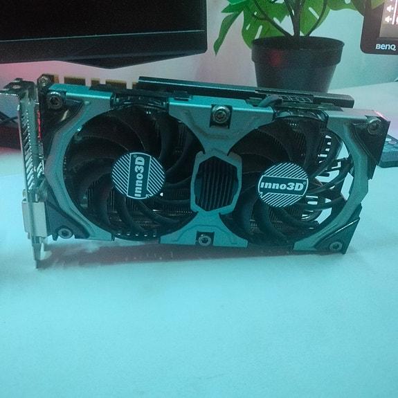 Geforce 970 oc inno3D Hercules GDDR5 4gb