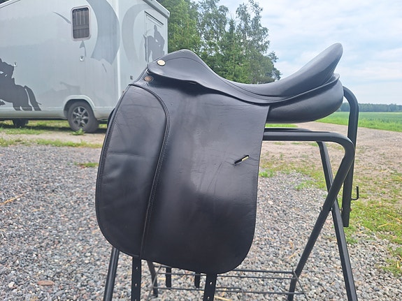 Siisti Prestige Hippos Dressage hp.390e