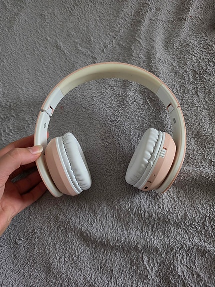 Bluetooth kuulokkeet