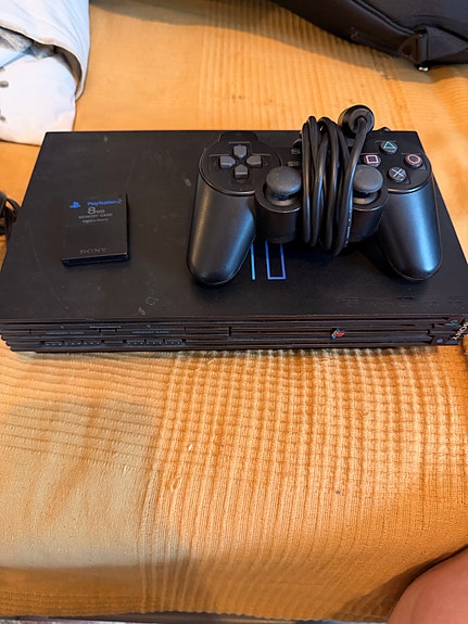 PlayStation 2 Fat + alkuperäinen ohjain – toimiva