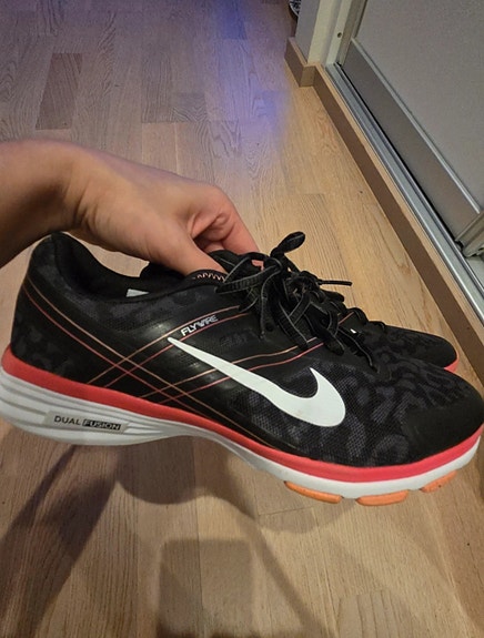 Nike kengät