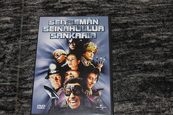 Seitsemän seinähullua sankaria dvd