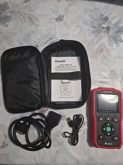 iCarsoft TYT V1.0 - Vikakoodinlukija japanilaisille/korealaisille autoille