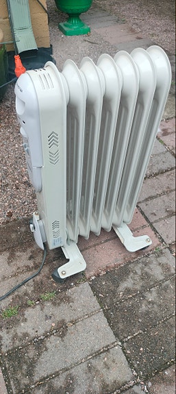 Energy+ öljytäytteinen lämmitin 1500W