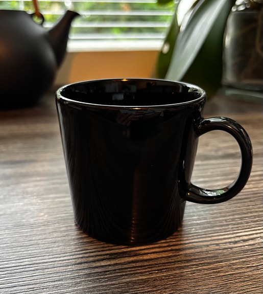 Iittala Teema muki musta