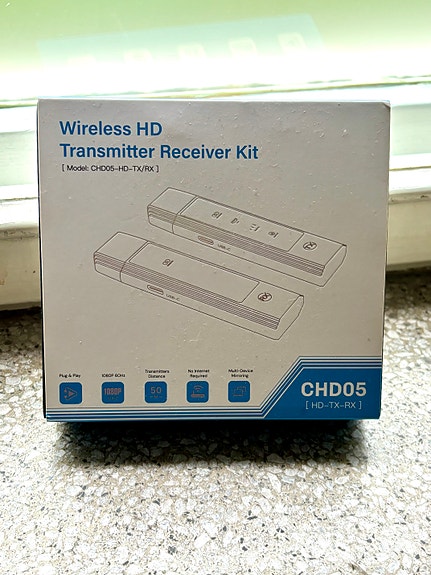 UUSI Langaton HDMI-lähetin ja vastaanotin (Wireless HD Transmitter/Receiver Kit)