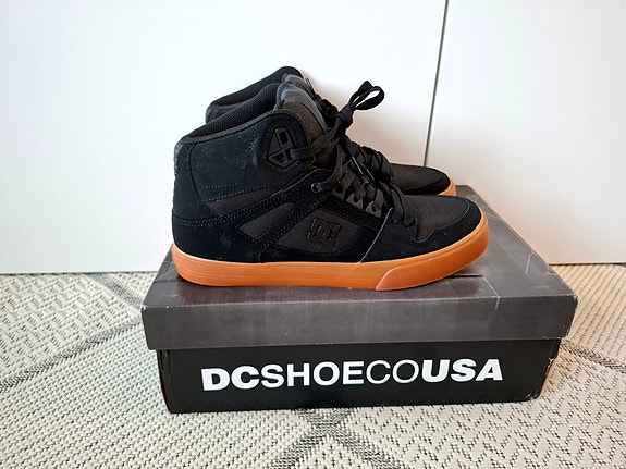 Dc shoes Pure high top skeittikengät