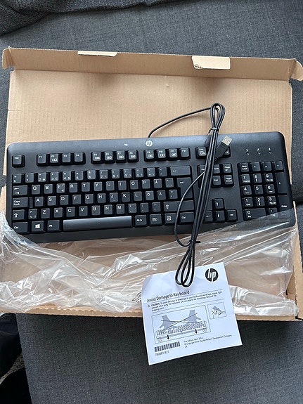 Hp näppäimistö USB-johdolla