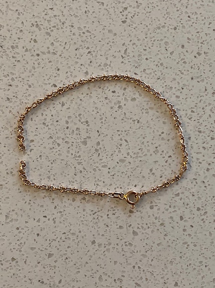 Kultainen rannekoru, 14k, 585, katkennut