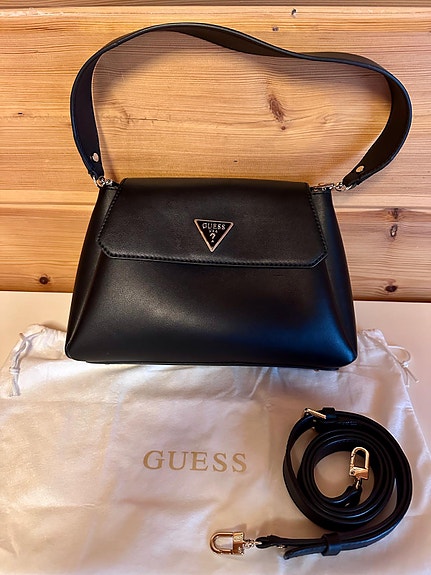 Guess käsilaukku (Sora Gfriend) / Guess flap shoulder bag (Sora Gfriend)