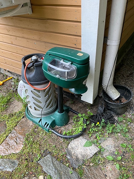 Mosquito magnet