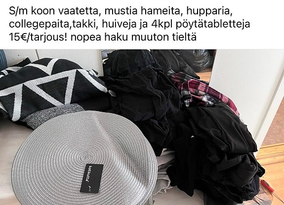 Naisten vaatepaketti