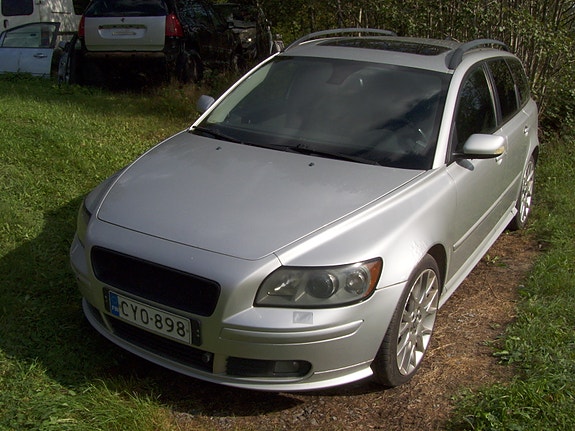 Volvo V50 T5 purettuna
