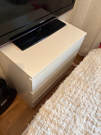 Ikea malm lipasto