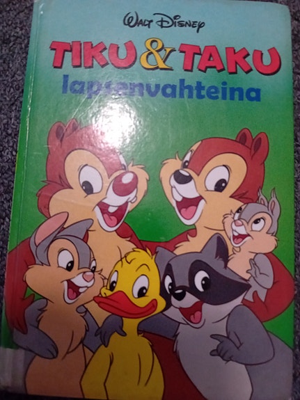 Tiku ja Taku lastenvahteina kirja