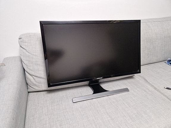 Samsung 28" 4K UHD tietokoneen näyttö