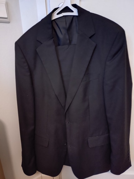 Musta puku, Dressmann slim fit koko 50