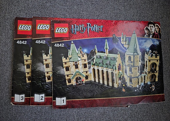 Lego 4842 Harry Potter Tylypahkan linna
