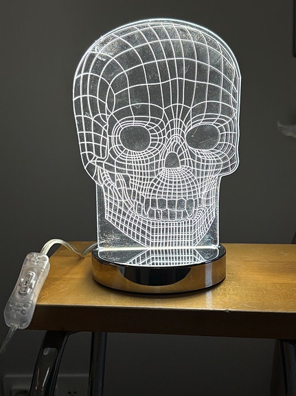 Pääkallo led-pöytävalaisin