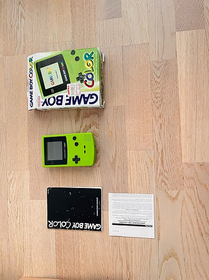 Nintendo Game Boy Color pelikonsoli vihreä
