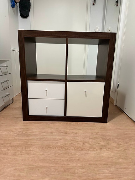 IKEA - Kallax hylly 2x2 tai TV taso ja 2 latikkoa