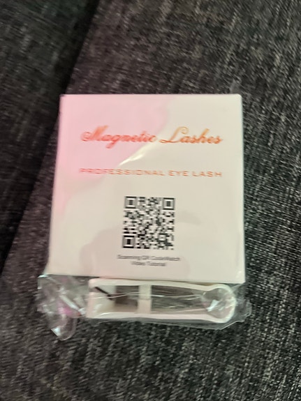 Product image 1 of 3