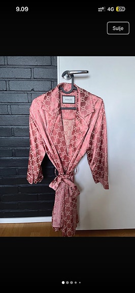 Silkkinen naisten kylpytakki/kimono