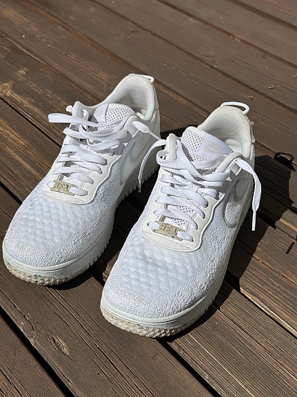 Ostetaan Nike Air Force 1 Flyknit koko 45