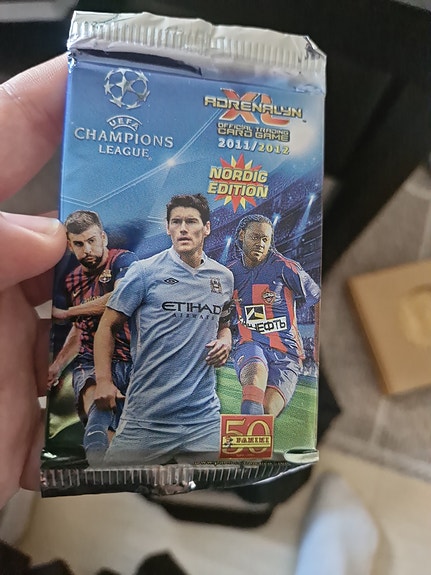 Panini Adrenalyn XL Champions League 2011/2012 Nordic Edition korttipaketti