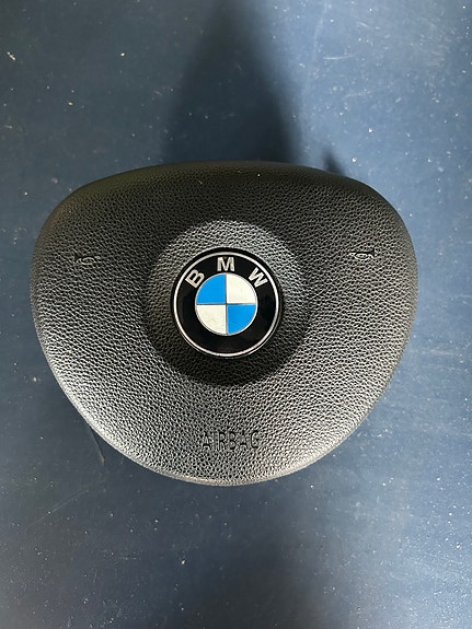 BMW ohjauspyörän airbag