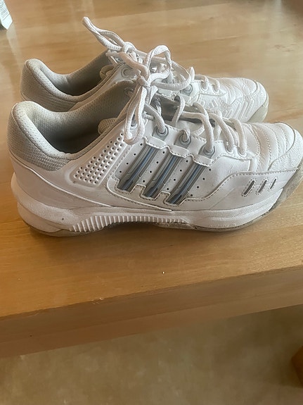 Adidas ja Wilson tenniskengät koko 37 1/3 ja 38 valkoinen