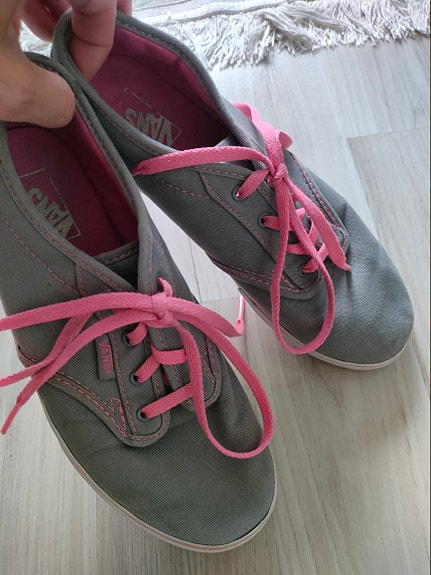 VANS 36