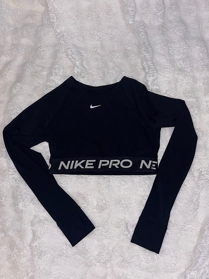 Nike Pro treenipaita CROPPED