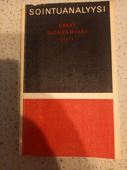 Erkki Salmenhaara : Sointuanalyysi