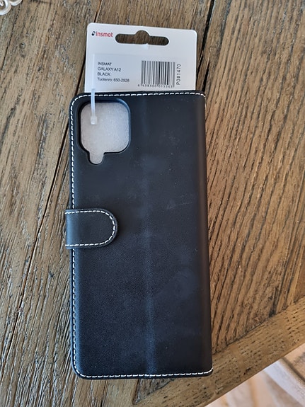 Uudet Samsung puhelimen kuoret korttipaikoilla