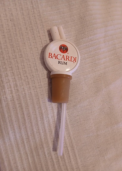 Bacardi juoma-annostelija