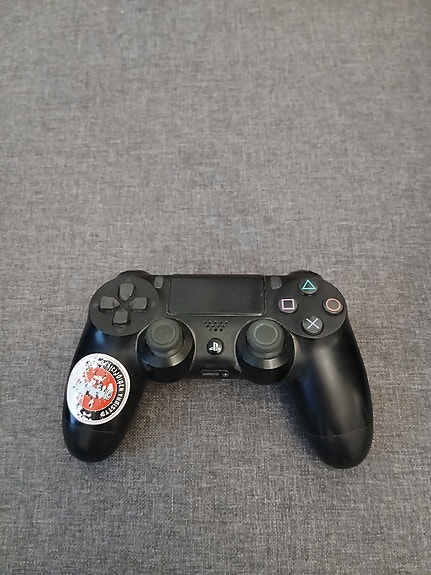 PS4 Ohjain