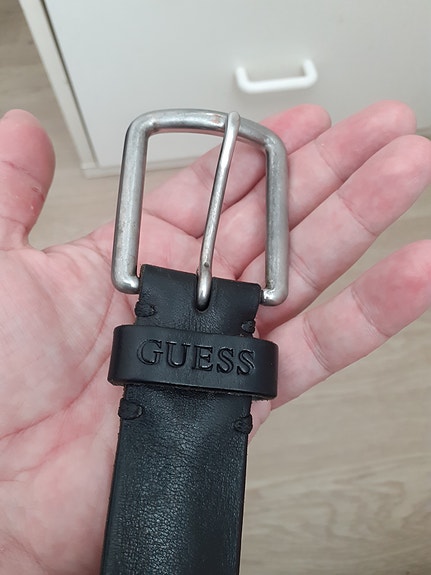 🇺🇸 Guess vyö
