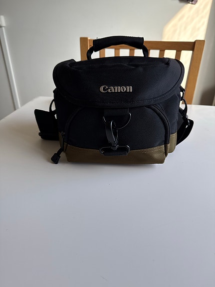 Canon kameralaukku musta