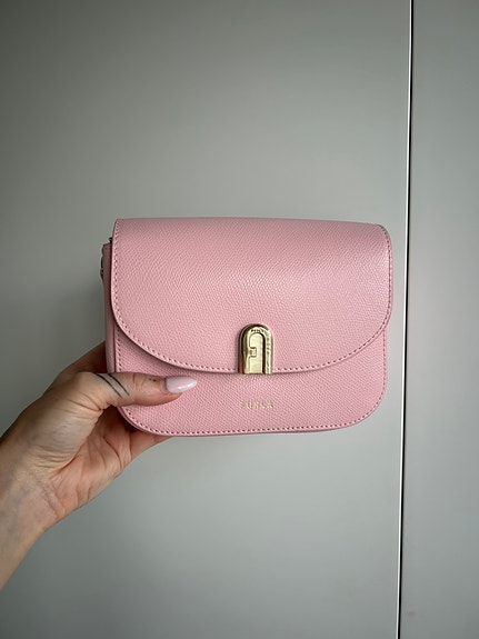Furla crossbody laukku