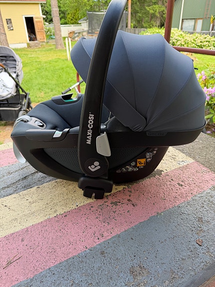 Maxi-Cosi Pebble 360 turvakaukalo