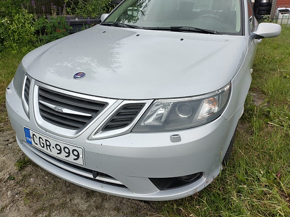 Saab Sport Sedan9-3 -09 osina