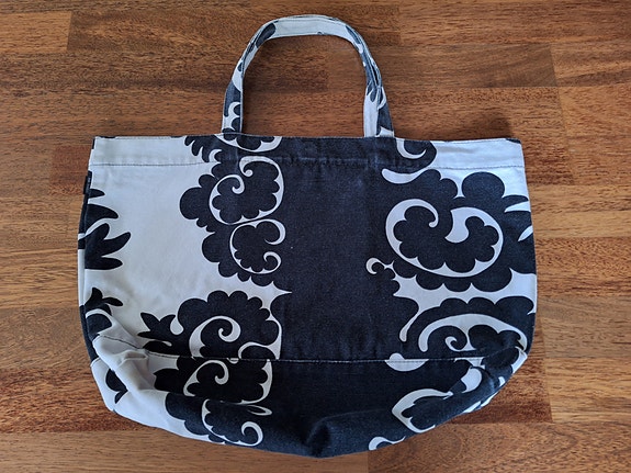 MARIMEKKO iso kassi harvinainen SAMOVAARI-kuosi