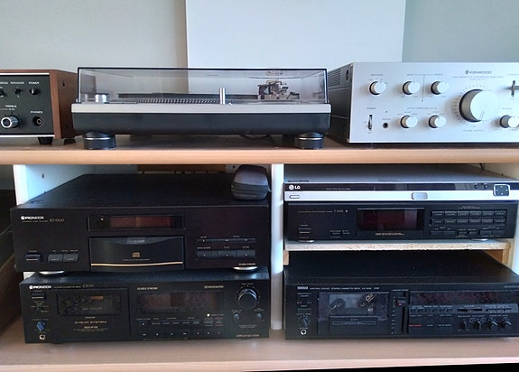 Stereo Hifi-laitteita